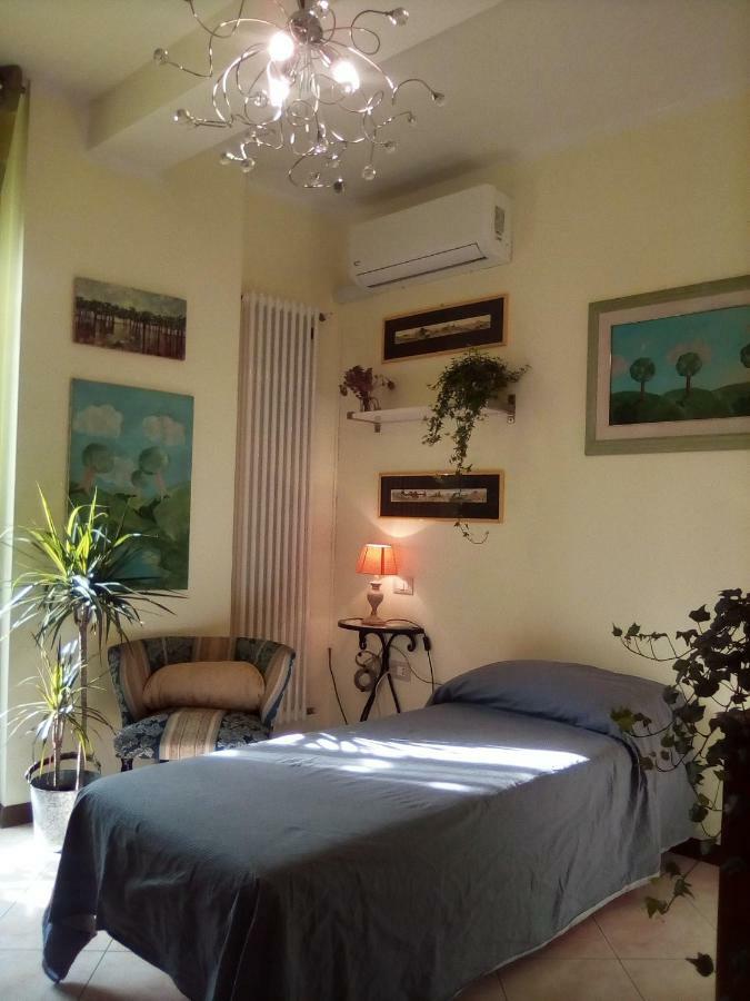 B&B Zia Lelly Fano Exterior foto